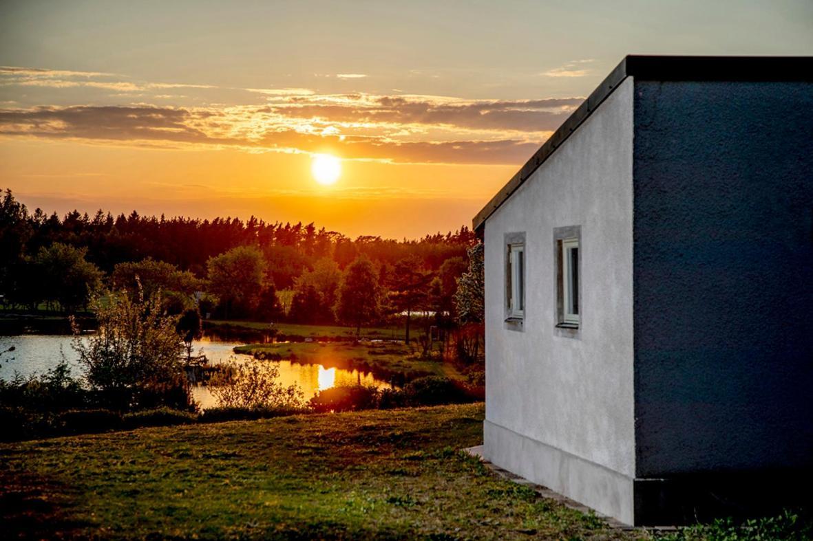 Villa Mulde Gard Och Fritid Klintehamn Exterior foto
